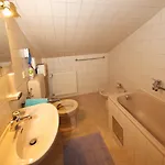بيت ضيافة بنسيون ألبينروز 3*