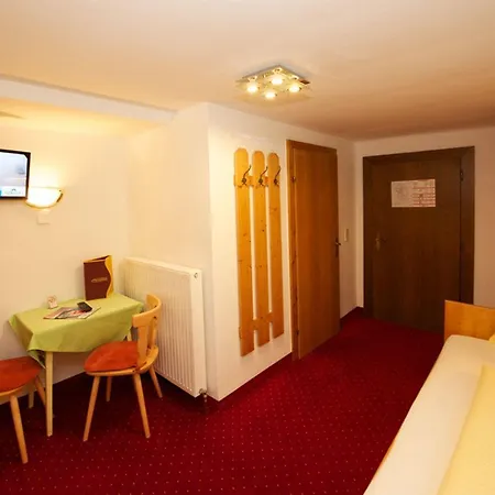 Alpenrose Guest house 3*